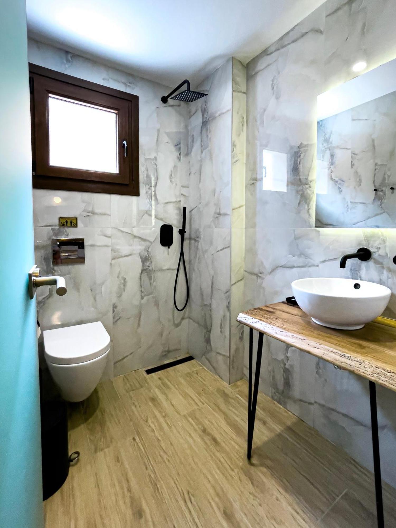 Athonite All Seasons Luxury Suites Ierissos Exterior photo